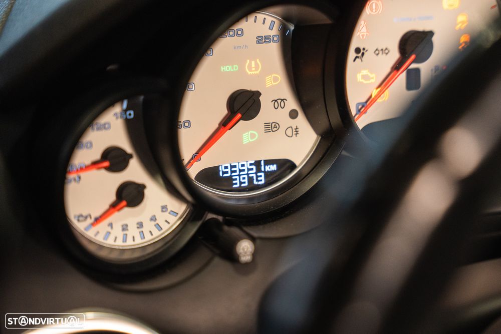 Porsche Cayenne Platinum Edition - 9