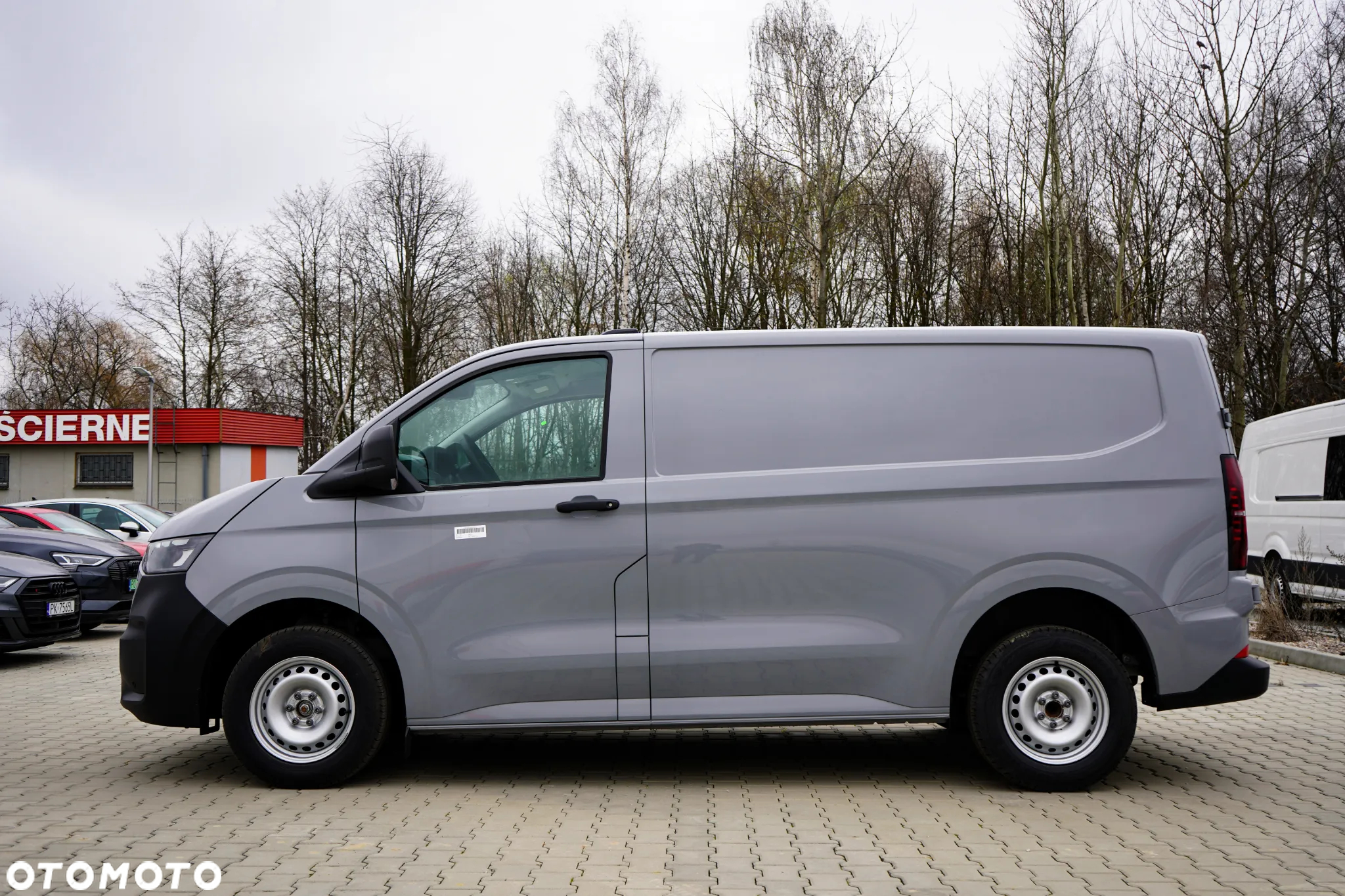 Volkswagen T7 Transporter - 4