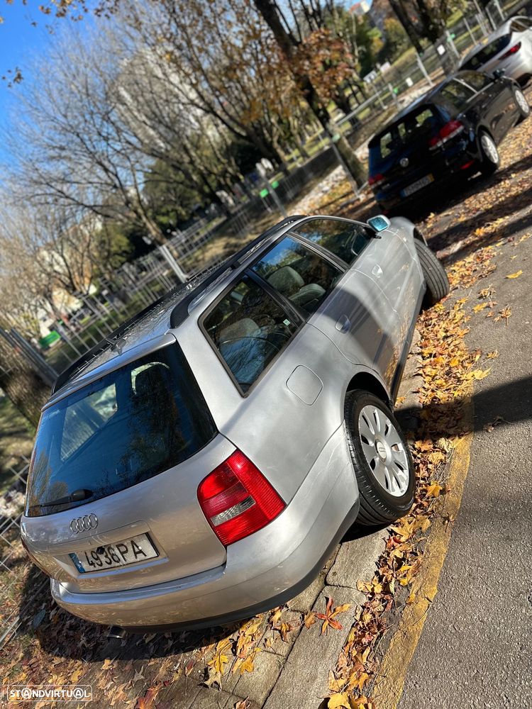 Audi A4 Avant - 9