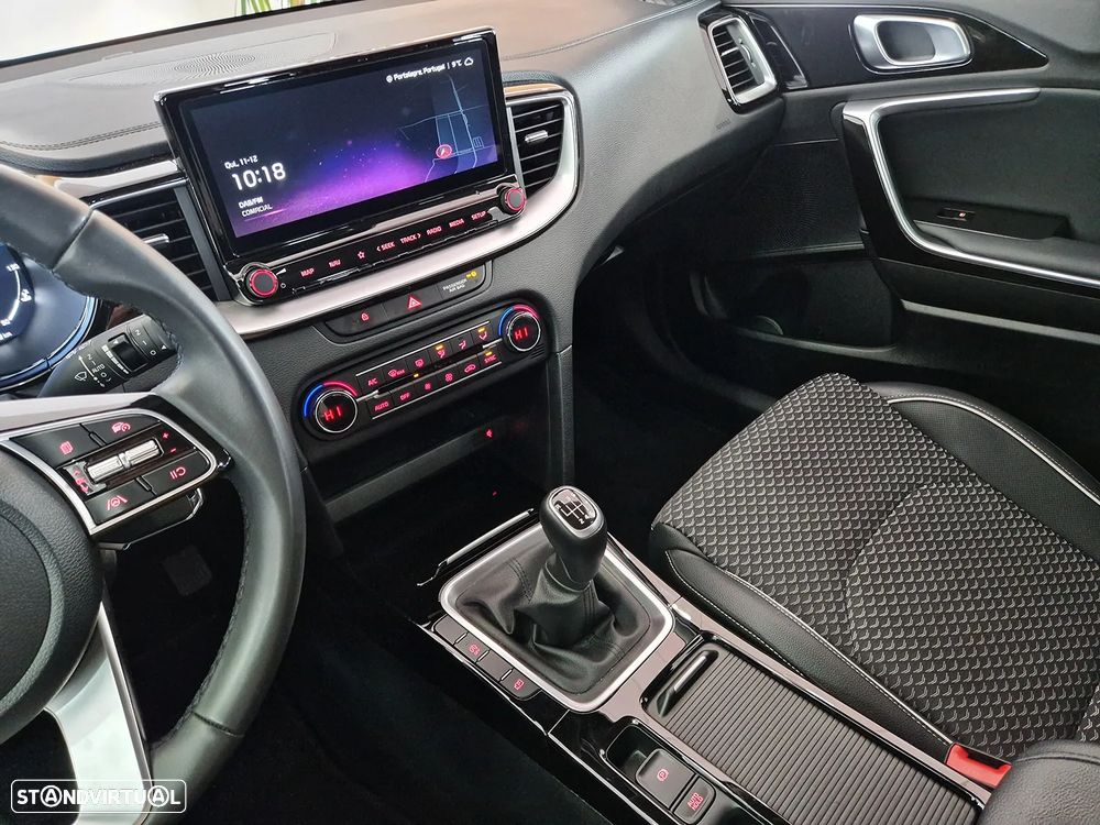 Kia Ceed SW 1.0 T-GDI Drive - 27