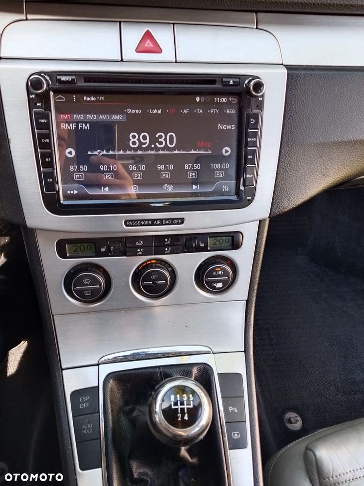 Volkswagen Passat 2.0 TDI Comfortline - 22