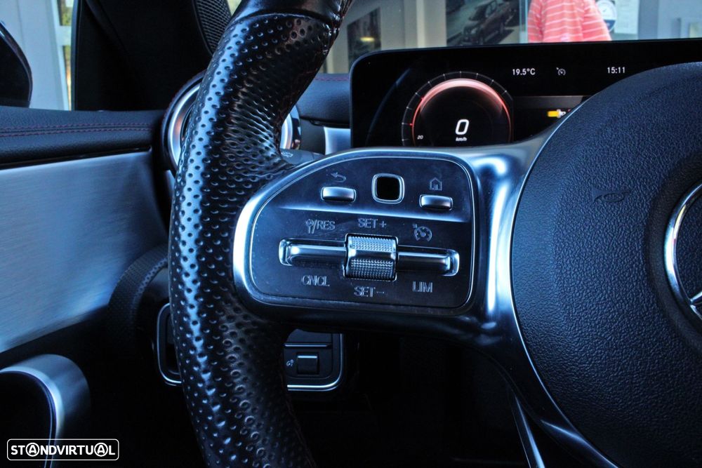 Mercedes-Benz CLA 180 - 8