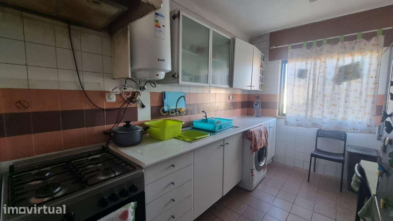 Oportunidade em Algueirão-Mem Martins | T2 com 87,5 m² – Excelente Loc - Grande imagem: 5/16