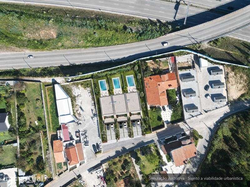 Terreno urbano 1.825 m² em Sandim – potencial para 3 moradias T3 - Grande imagem: 5/10