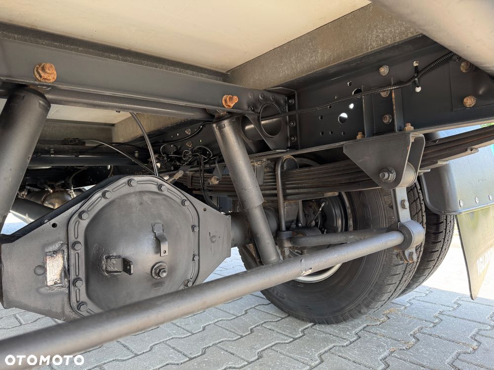 Iveco Daily‼️72C18‼️2021r 3.0 HI-MATIC Chłodnia/Mroźnia zakres -32C THERMO KING V-500 MAX Źródło Zasilania 400V Grube Ściany/Podłoga Przegroda komorowa‼️ Full LED na bliźniaku Salon Polska DMC7200kg - 27