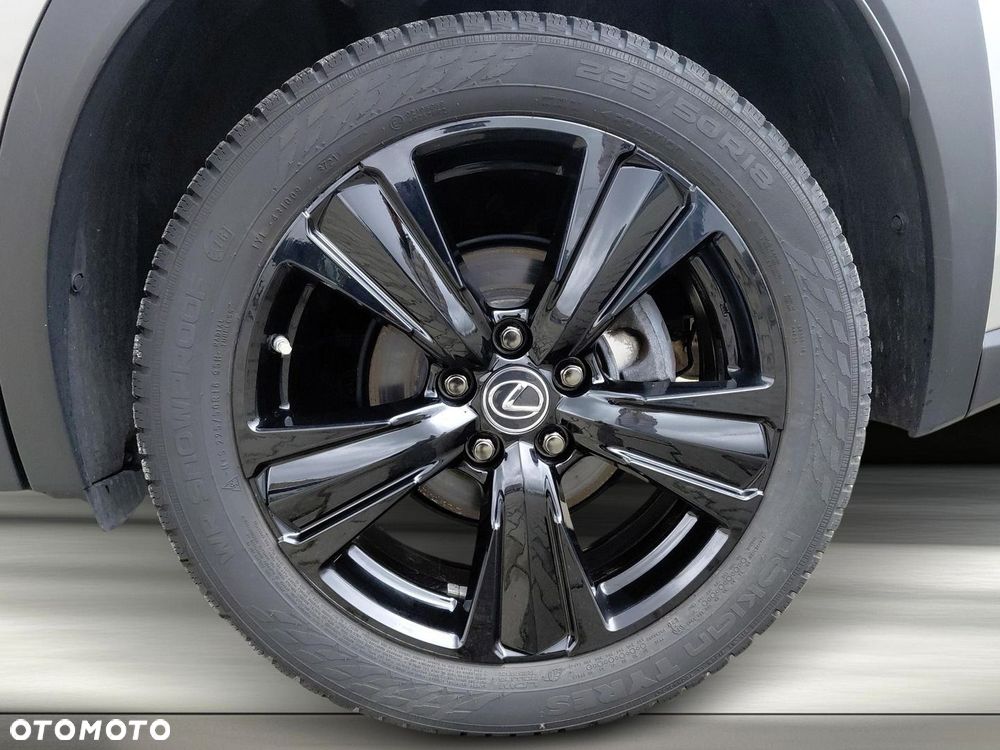 Lexus UX - 27