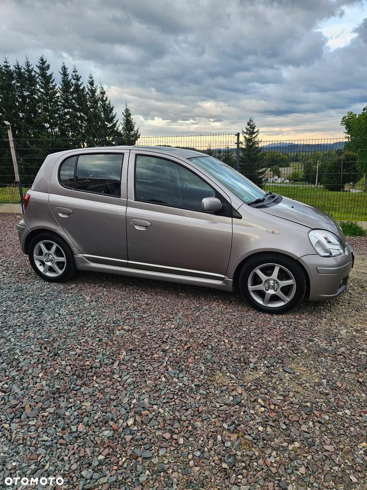 Toyota Yaris 1.5 TS - 1