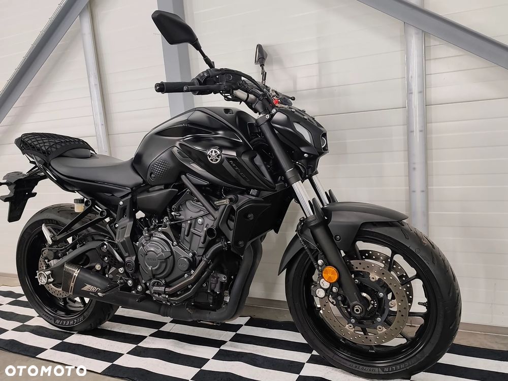 Yamaha MT - 8