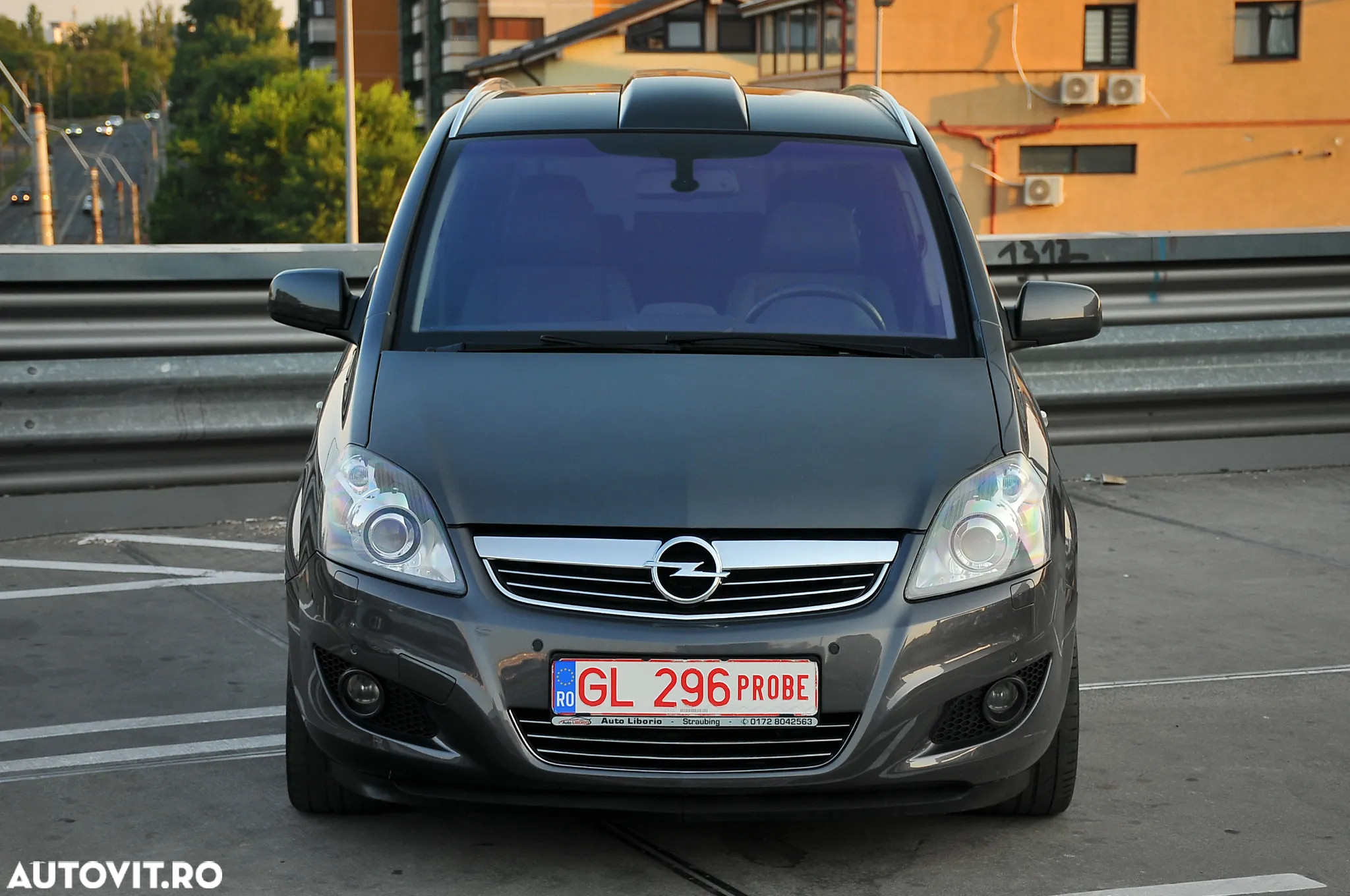 Opel Zafira 1.9 CDTI First Edition - 9