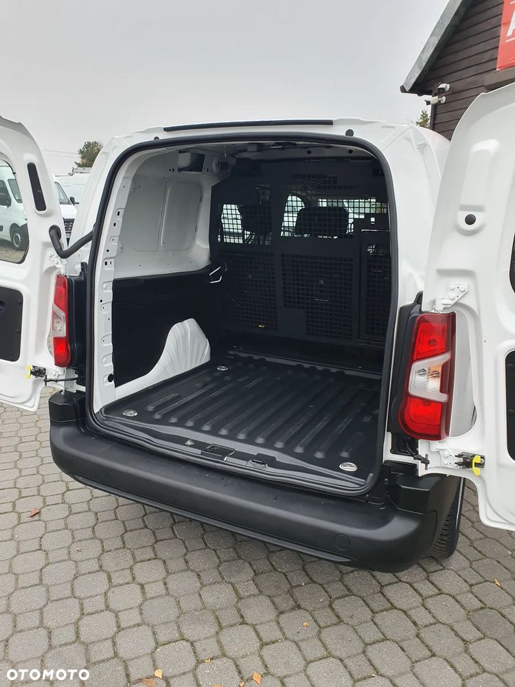 Peugeot Partner - 11