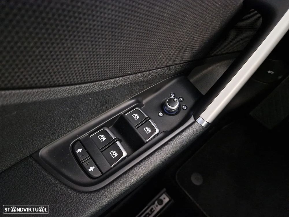 Audi Q2 30 TFSI Advanced - 41