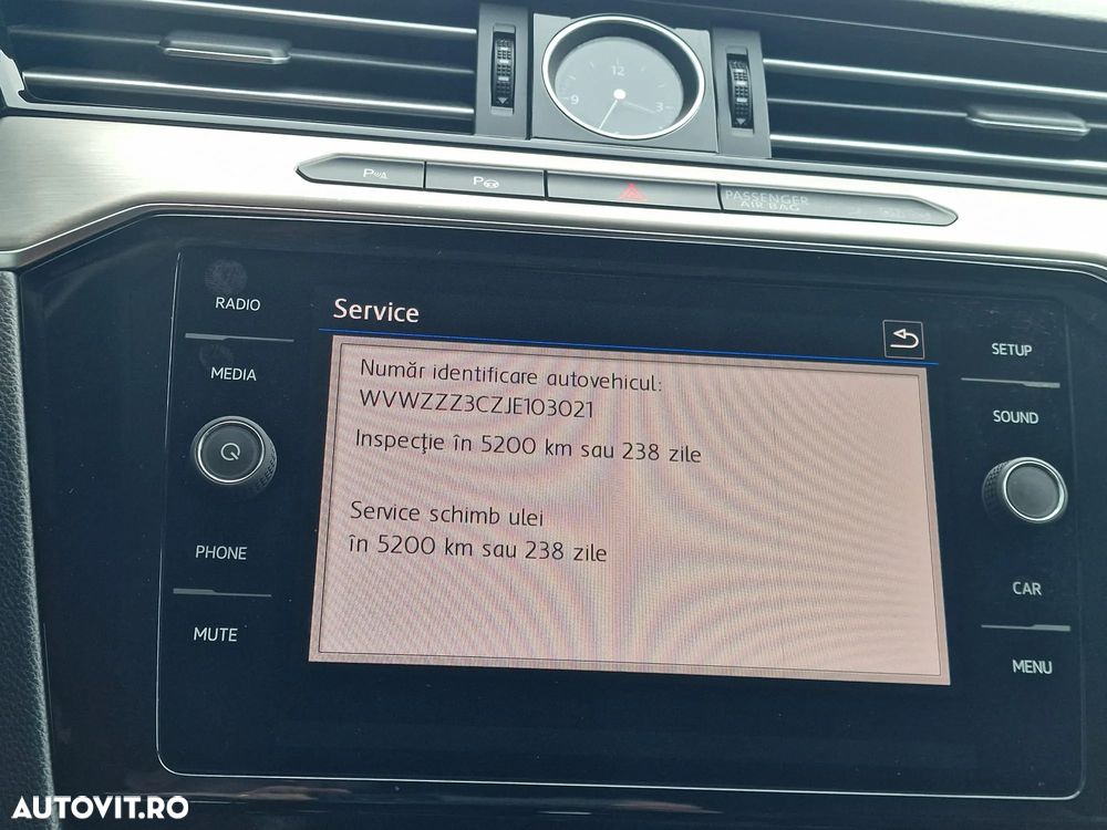 Volkswagen Passat 2.0 TDI DSG 4Motion Highline - 19