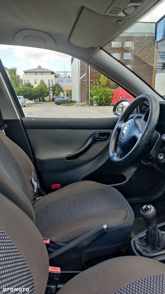Seat Toledo 1.6 Stella - 33