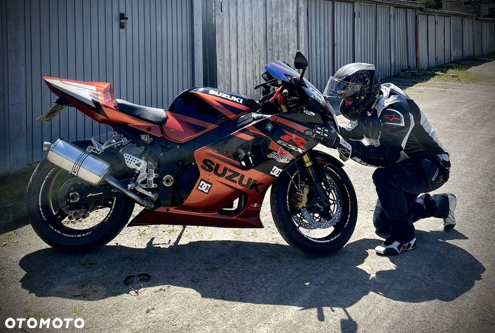 Suzuki GSX-R - 4
