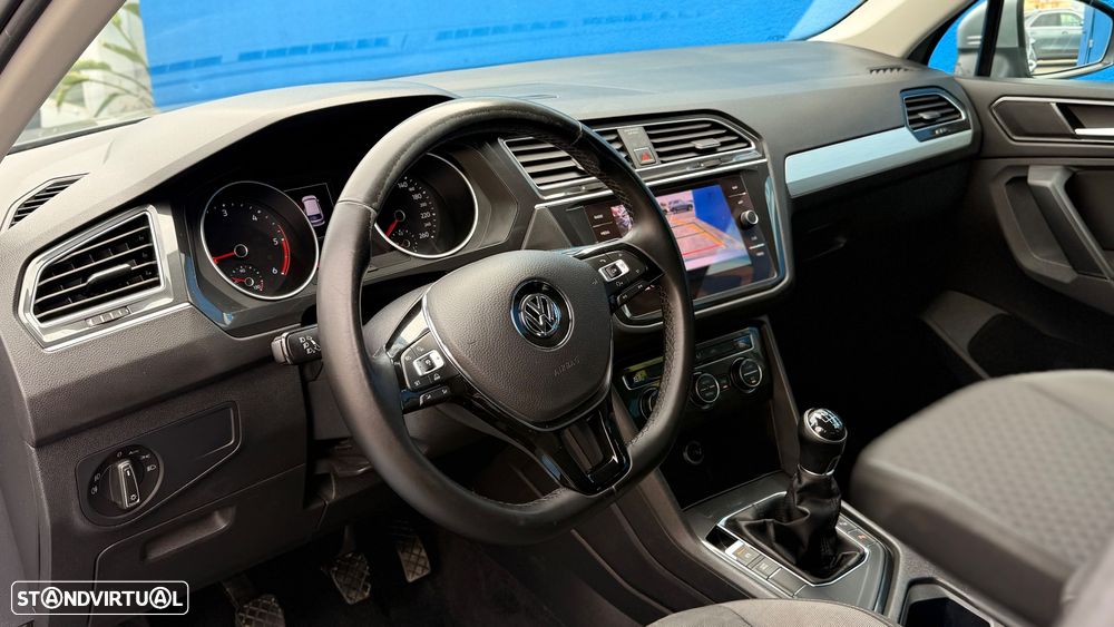 VW Tiguan 1.6 TDI Confortline - 10