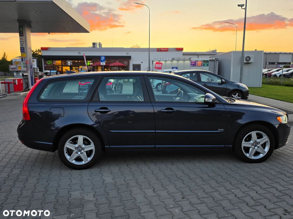 Volvo V50 - 35