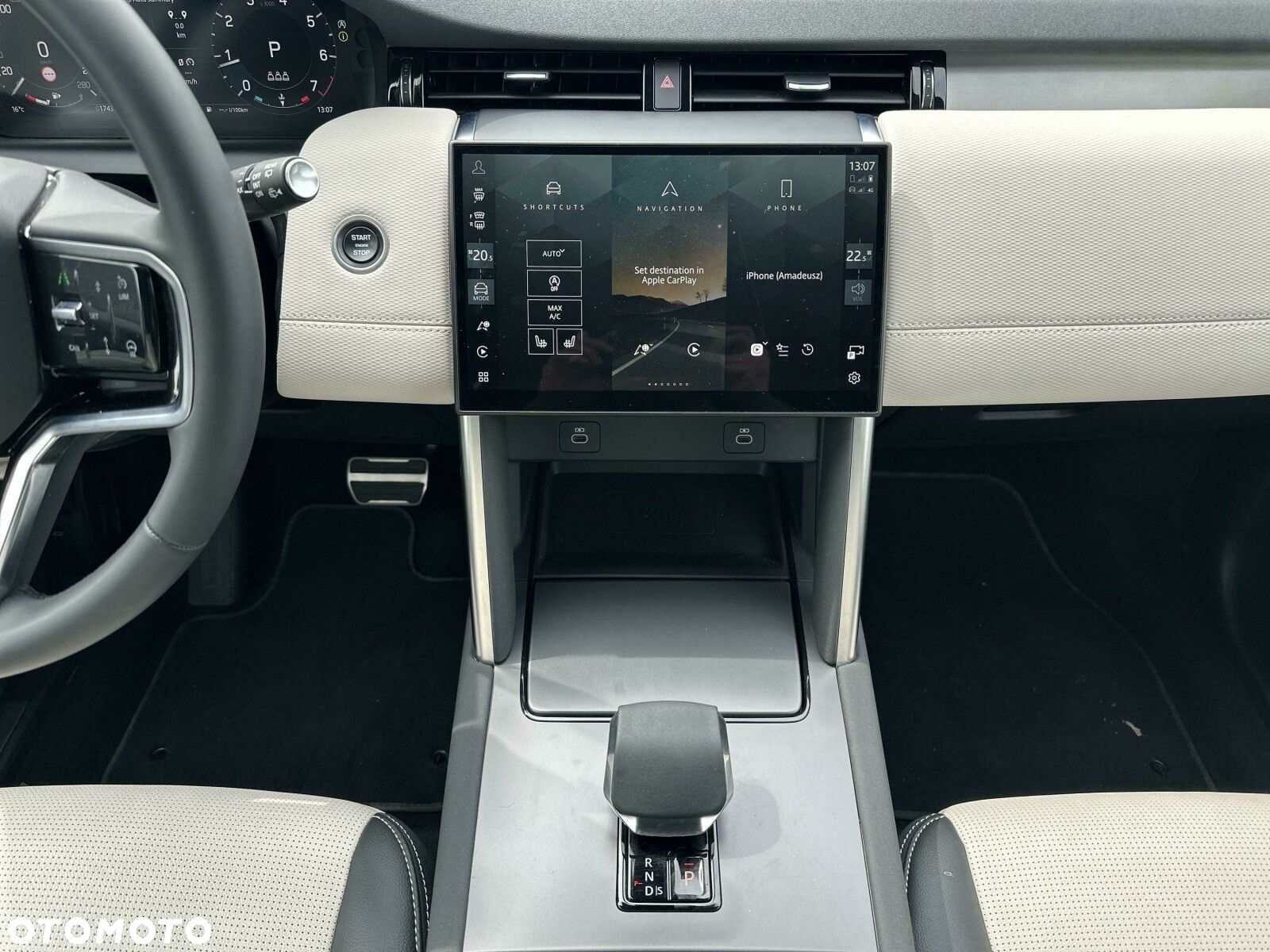 Land Rover Discovery Sport - 19