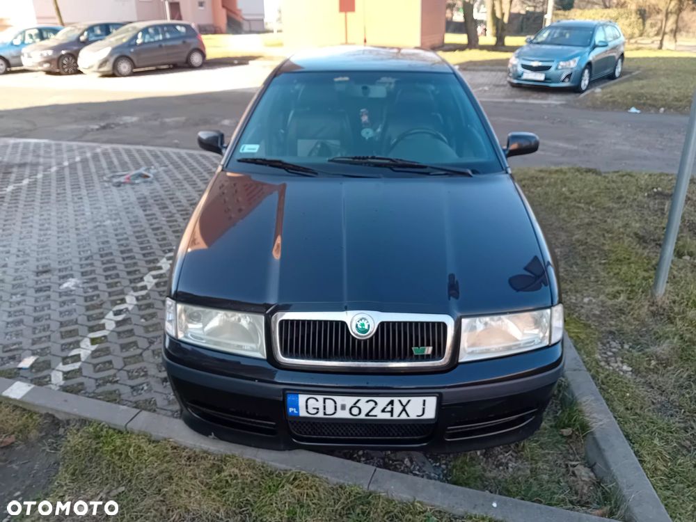 Skoda Octavia 1.8T RS - 11
