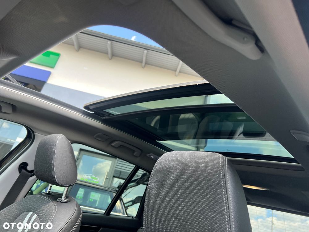 BMW Seria 2 216i GPF Sport Line - 16