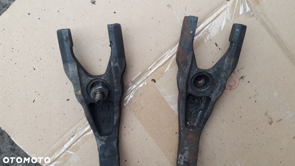 Mazda 323 f Premacy 626 2.0 TD Ditd MPV 6 2.0 citd łapa sprzęgła widełki - 9