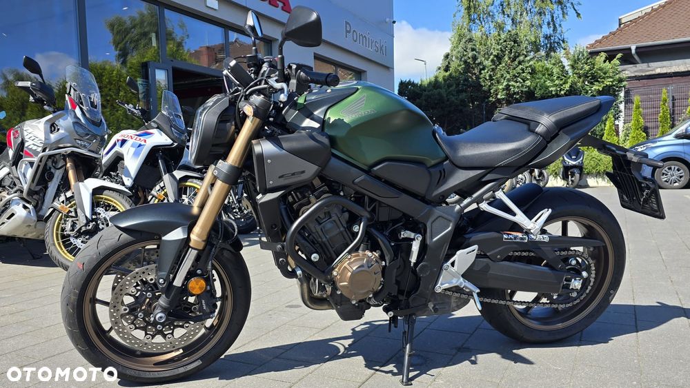 Honda CB - 9