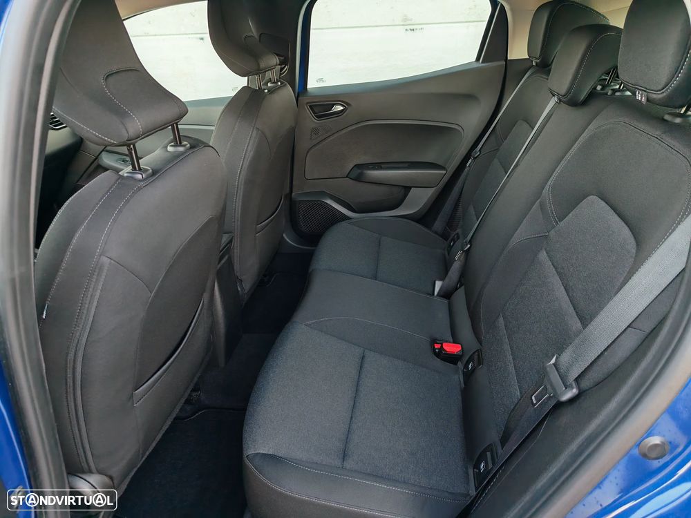 Renault Clio 1.6 E-Tech Intens - 11