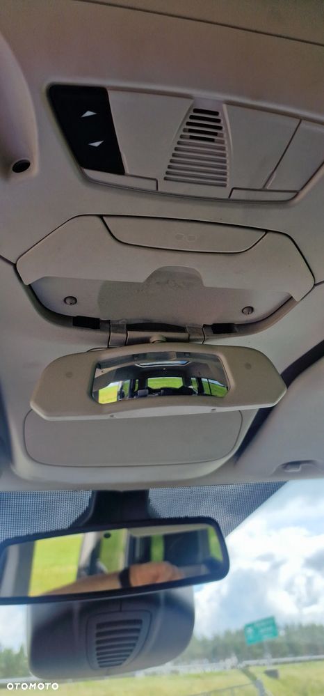 Ford Tourneo Connect Gr 1.5 TDCi Titanium - 21