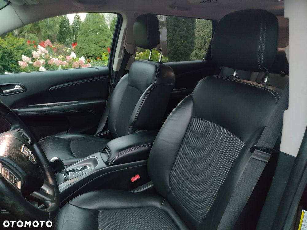 Dodge Journey - 9