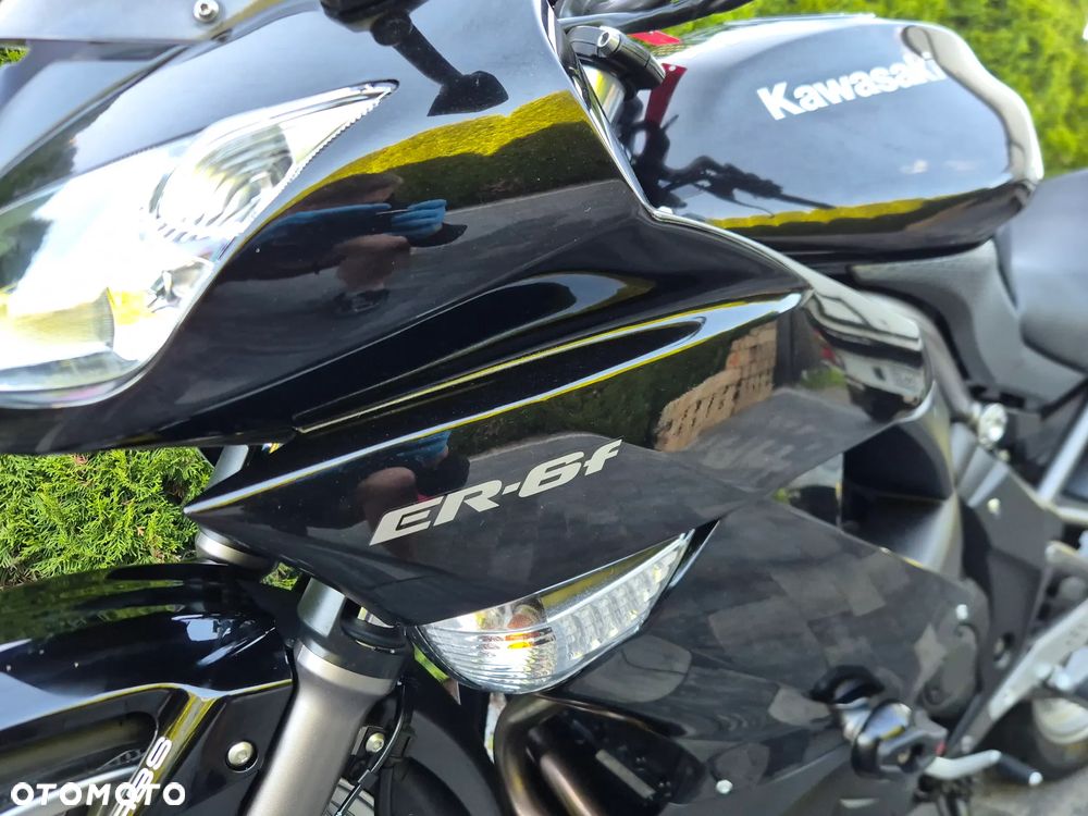 Kawasaki ER - 26