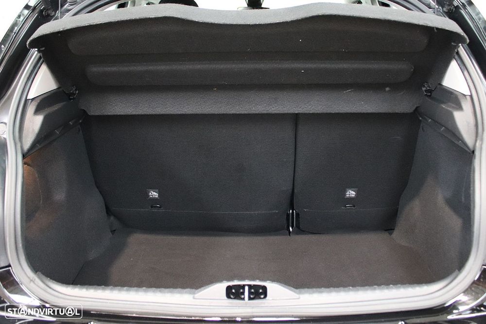 Citroën C3 1.2 PureTech Plus - 25