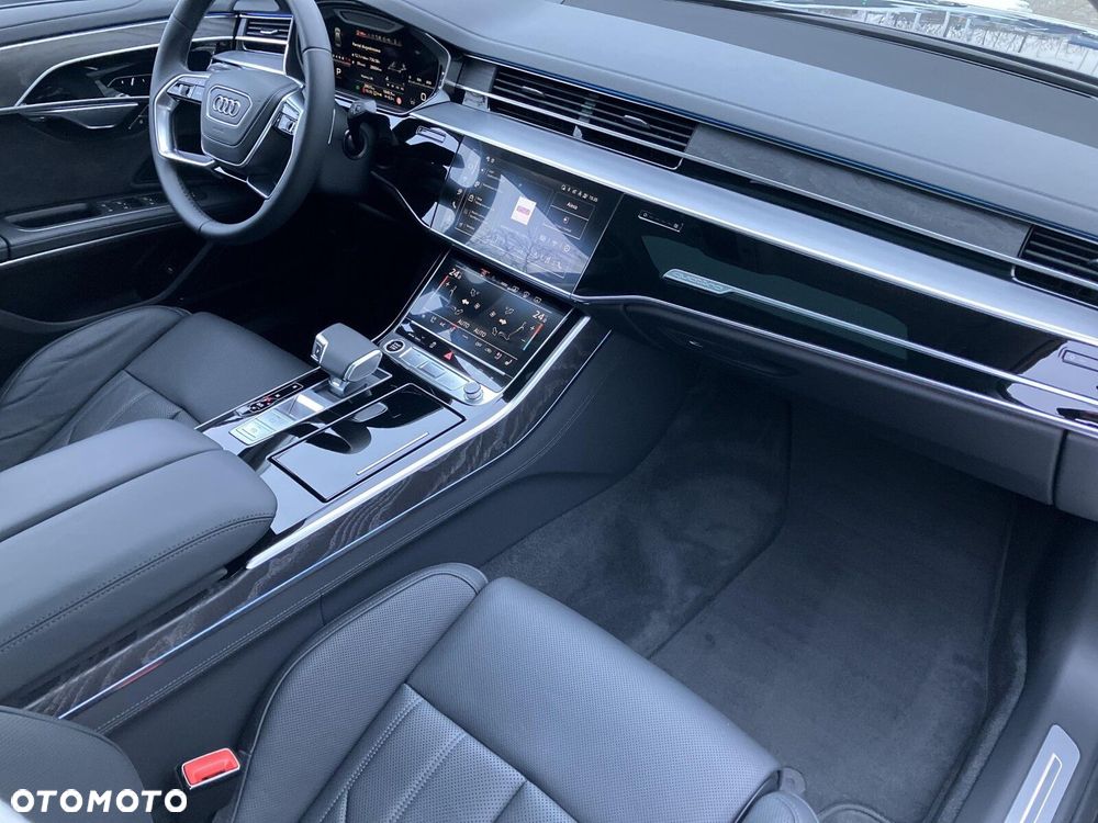 Audi A8 - 18