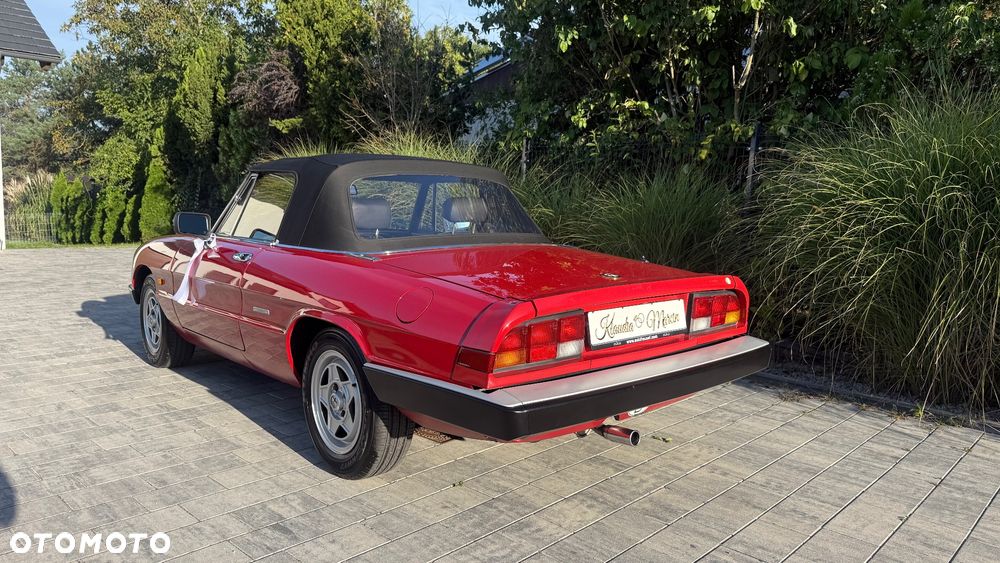 Alfa Romeo Spider 2.0 - 22