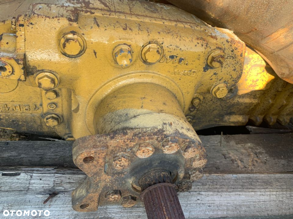 2628639 Obudowa mostu przedniego do ładowarki Cat Yanmar Carraro 28.20 - 4