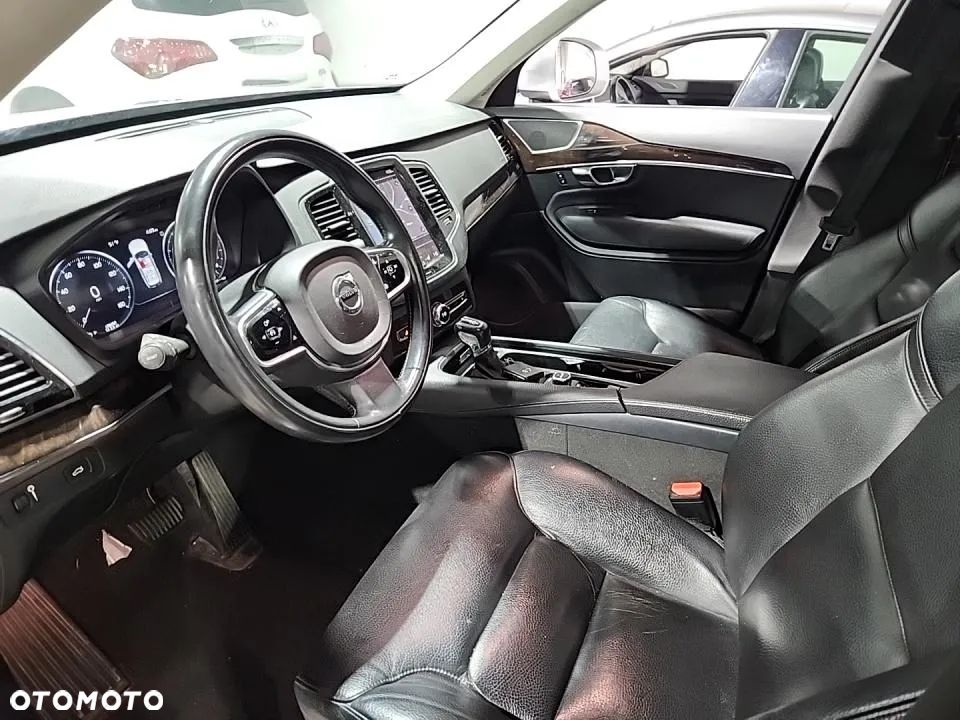 Volvo XC 90 T6 AWD Geartronic Momentum - 21