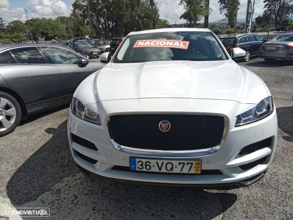 Jaguar F-Pace 2.0 i4D Prestige - 3