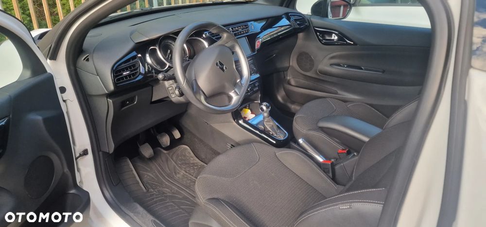 Citroën DS3 1.6 VTi SoChic - 5
