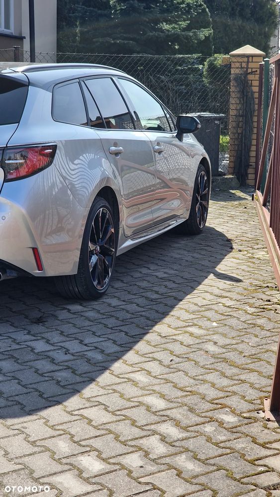 Toyota Corolla 2.0 Hybrid GR Sport - 12