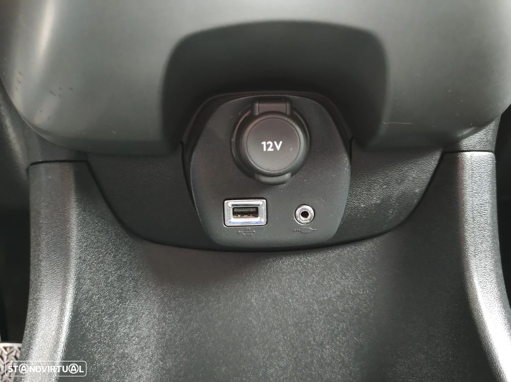 Toyota Aygo 1.0 X-Play Plus+X-Touch - 21