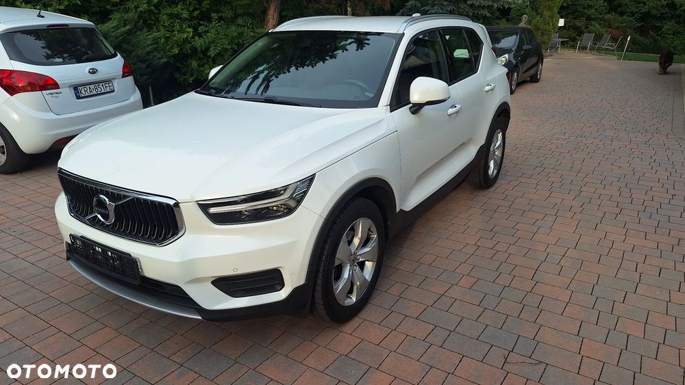 Volvo XC 40 D3 AWD Momentum - 3
