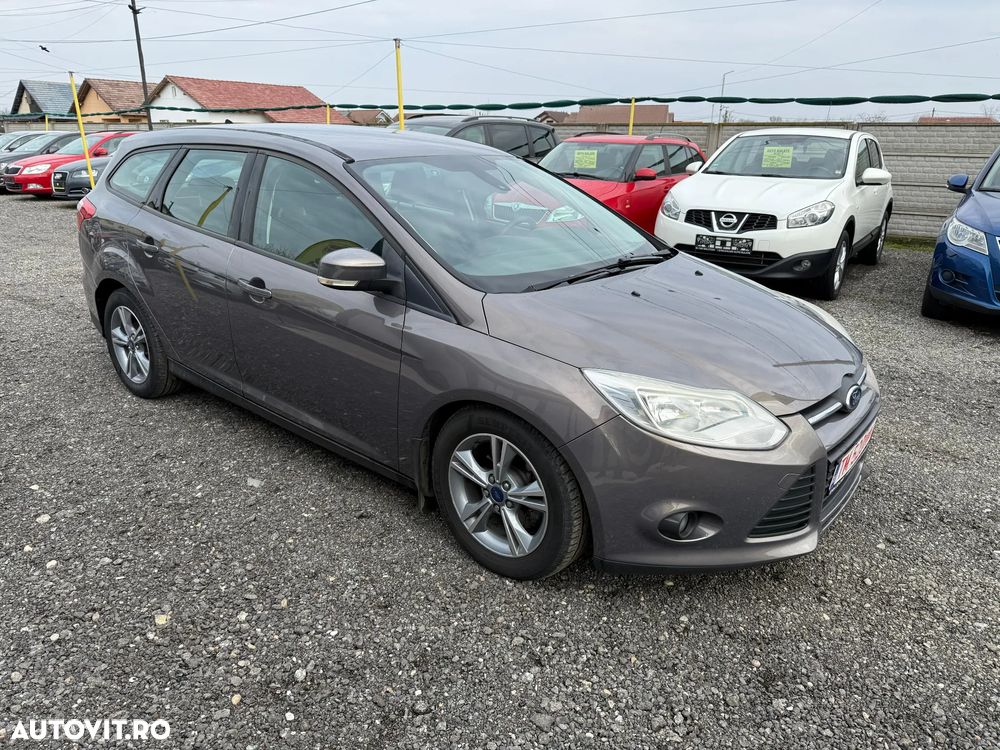 Ford Focus 1.6 TDCI DPF Start-Stopp-System Ambiente - 6