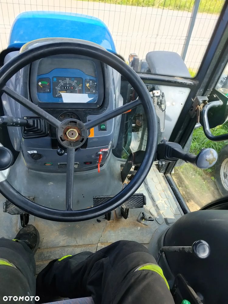 New Holland TD75D - 9