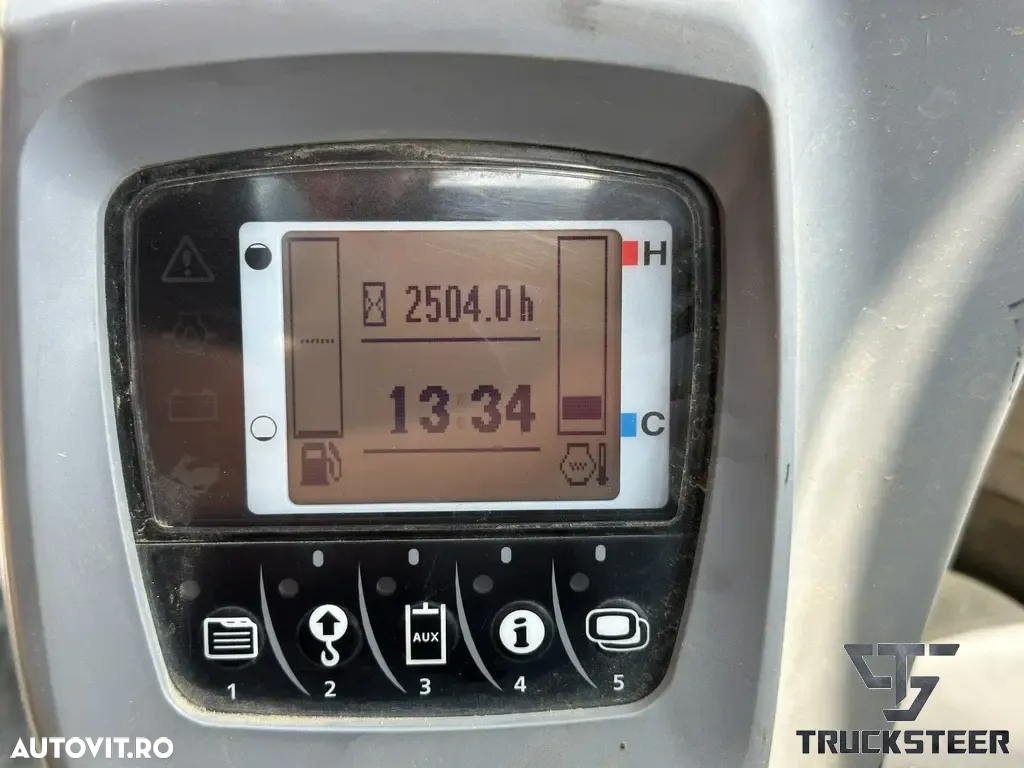 Kubota U 48-4 - 11