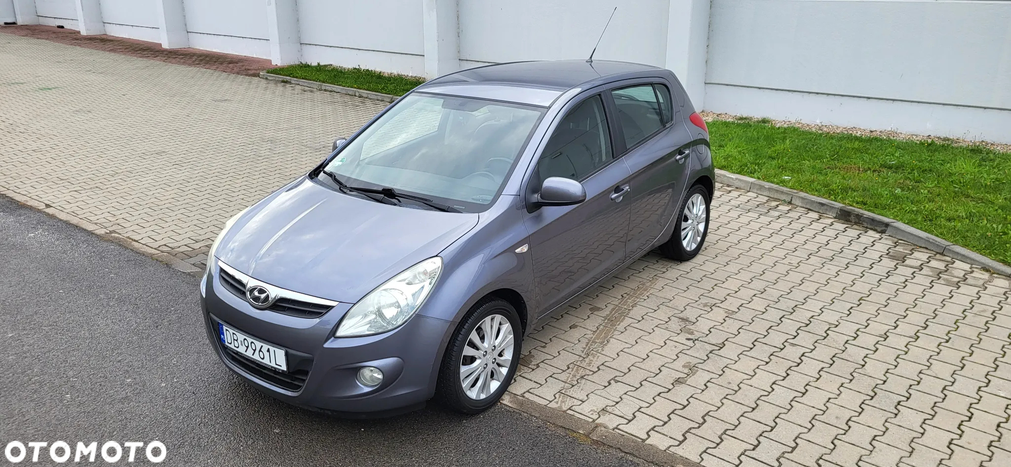 Hyundai i20 1.4 Trend - 8