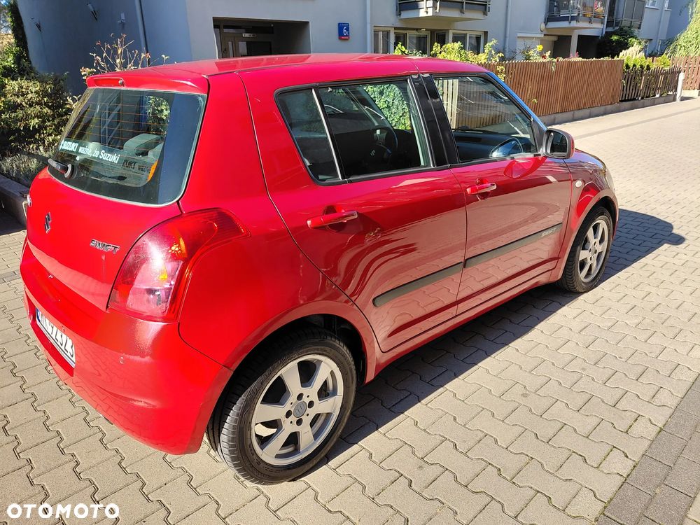 Suzuki Swift 1.5 GLX / Comfort - 4