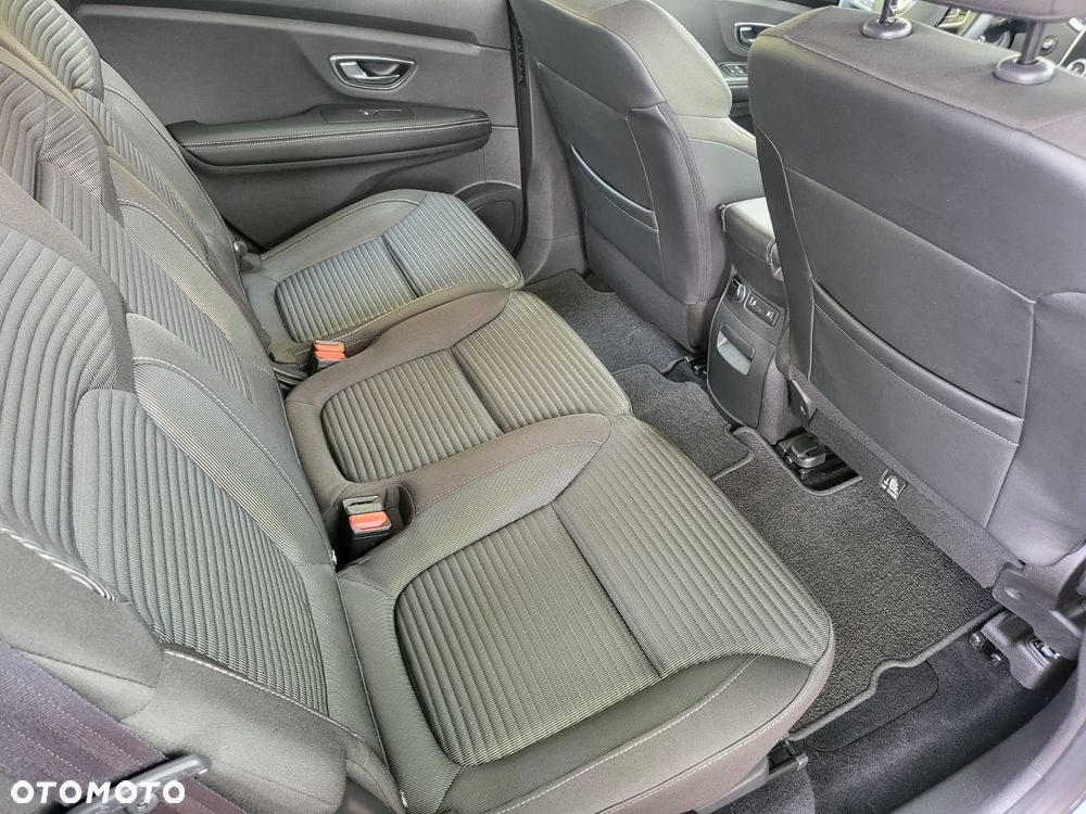 Renault Scenic TCe 140 GPF LIMITED - 30