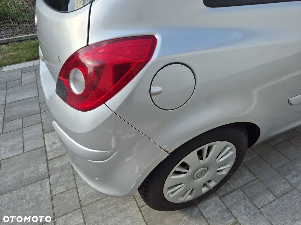 Opel Corsa 1.2 16V Silverline - 5