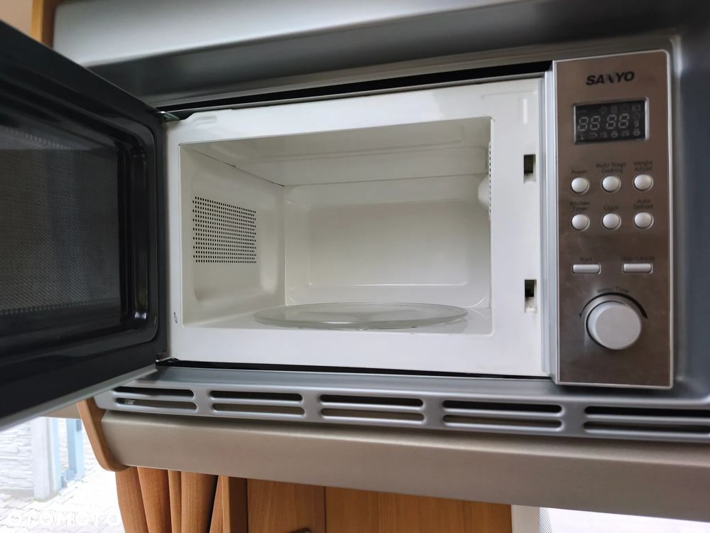 SWIFT CHARISMA 535 - 29