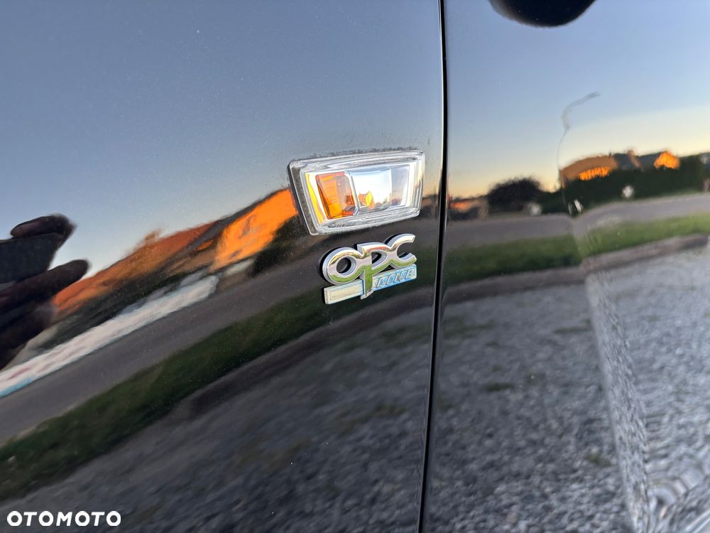 Opel Insignia - 23