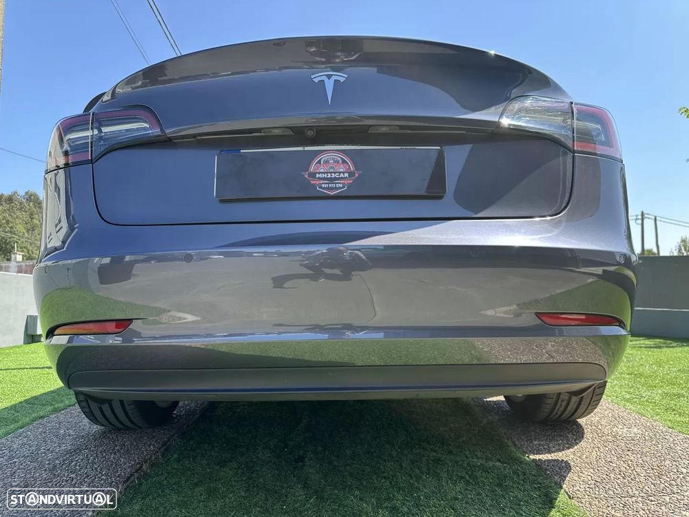 Tesla Model 3 Standard Range Plus RWD - 18