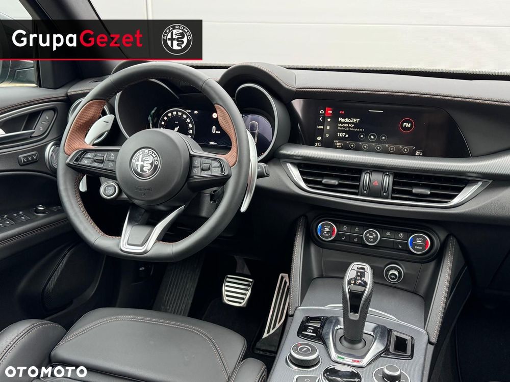 Alfa Romeo Stelvio - 19